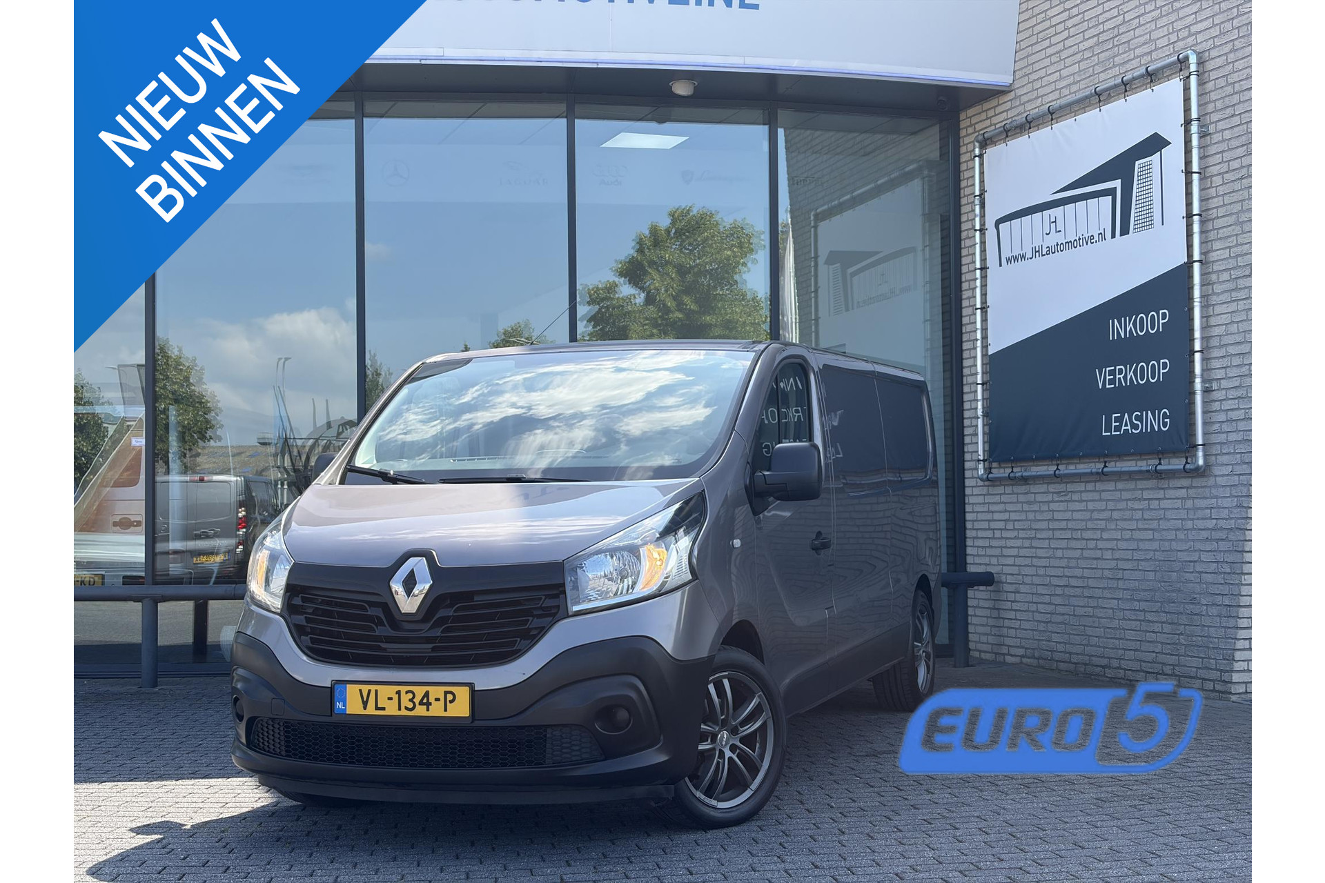 Renault Trafic 1.6 dCi T29 L2H1*NAVI*HAAK*CRUISE*A/C*TEL*3PERS*LM